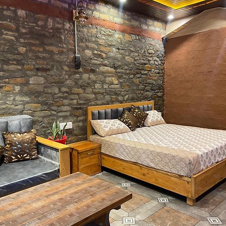 Nature Villaas Basa Homestay Pauri Bagian luar foto