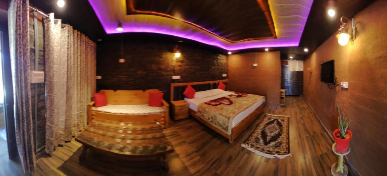 Nature Villaas Basa Homestay Pauri Bagian luar foto