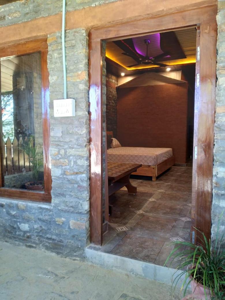 Nature Villaas Basa Homestay Pauri Bagian luar foto